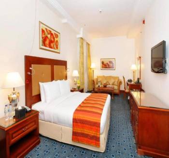 Deluxe Double Room2