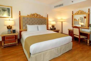 Executive Suite2